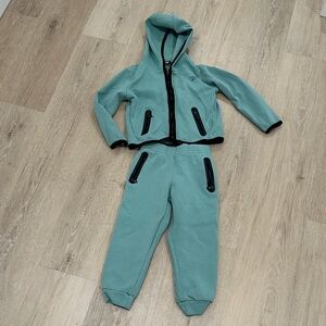 Reebok Mint Green Hoodie